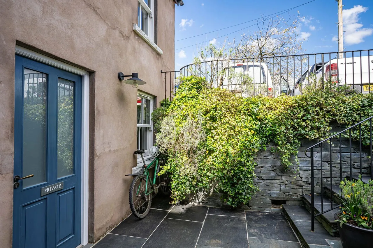 Hillcrest, The Heads, CA12, photo 51