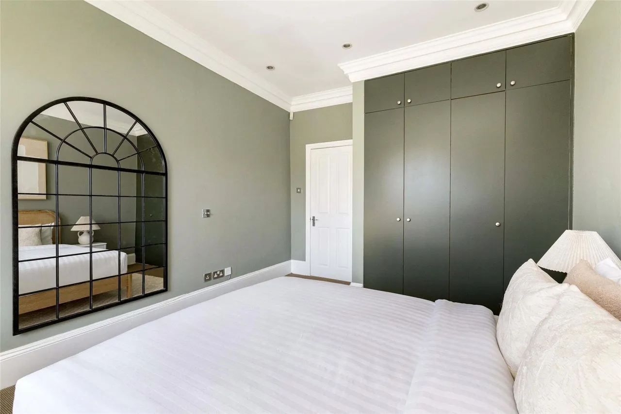 Steeles Road, Belsize Park, NW3, photo 23