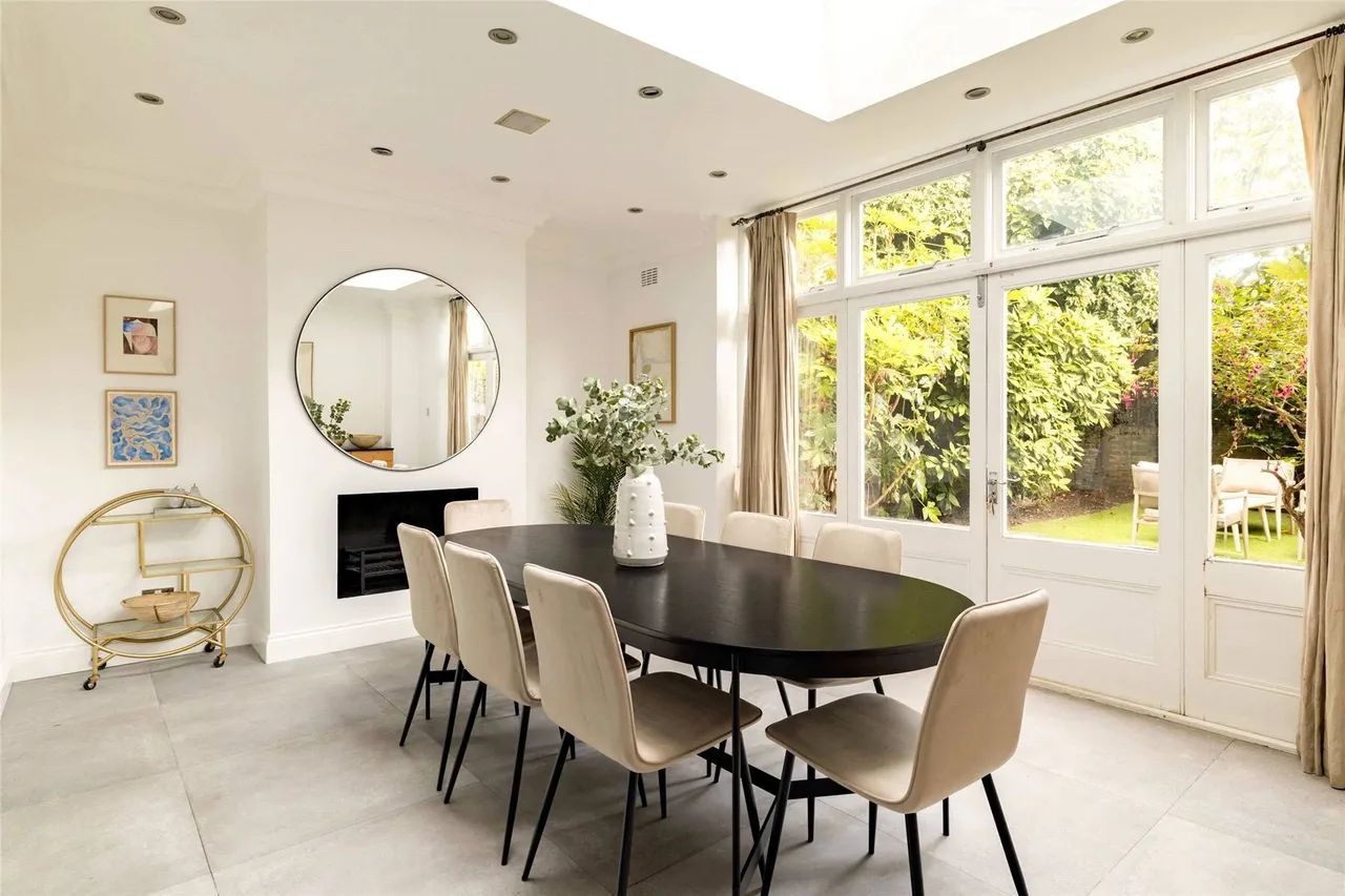 Steeles Road, Belsize Park, NW3, photo 12