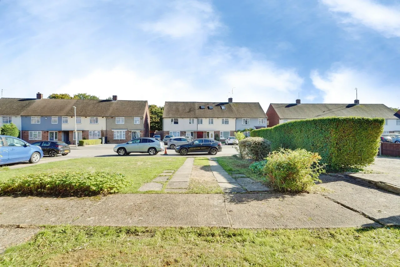 Eaton Valley Road, Luton, LU2, photo 11