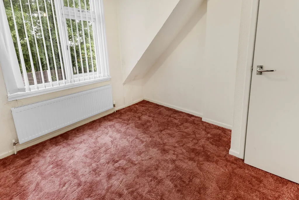 Cherrington Drive, Rochdale OL11 2XS, photo 11