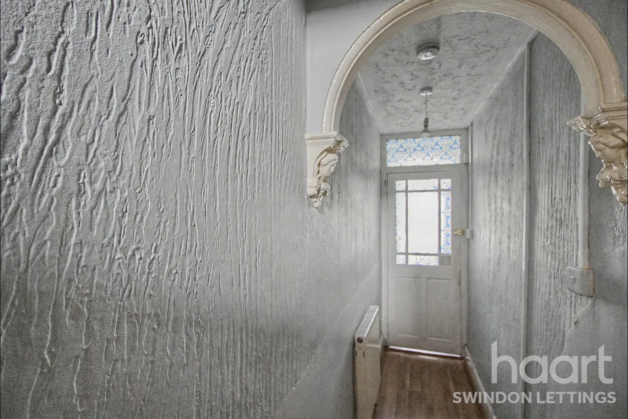 Redcliffe Street, SN2, photo 21