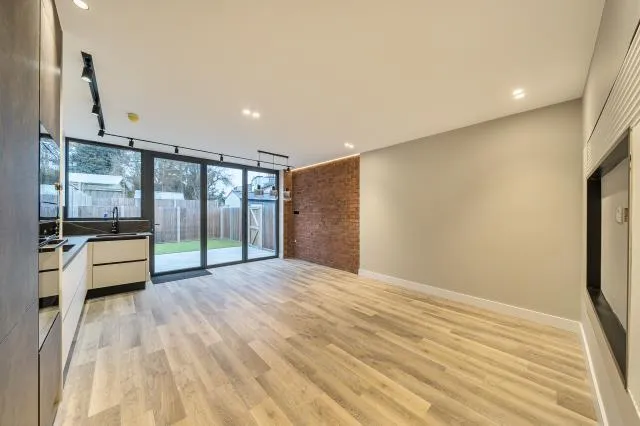 Totteridge Lane, London, N20, photo 5