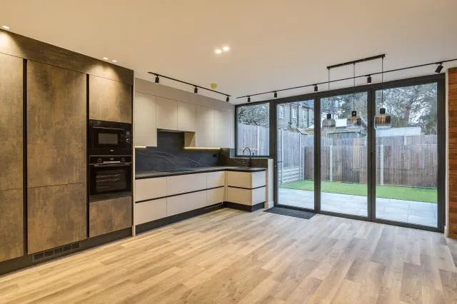 Totteridge Lane, London, N20, photo 6