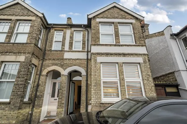 Totteridge Lane, London, N20, photo 21