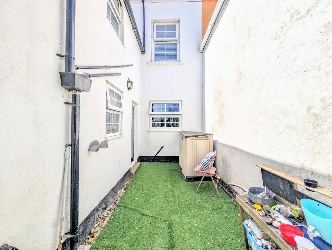 Graham Road, Worthing, BN11, photo 19