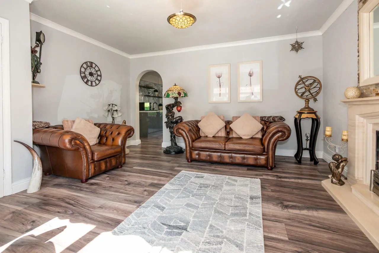 Halliwell Road, Prestwich, M25, photo 2