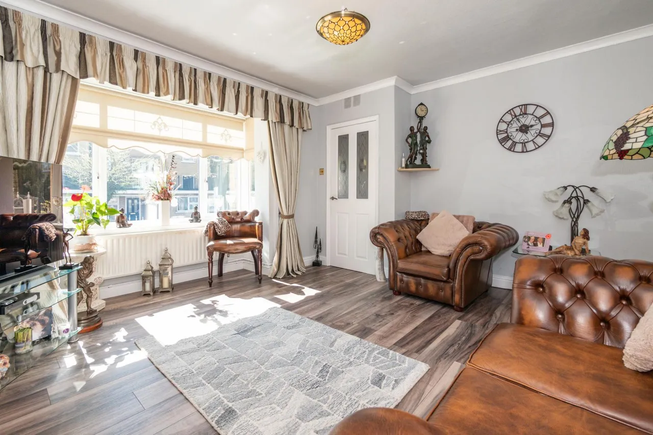 Halliwell Road, Prestwich, M25, photo 3