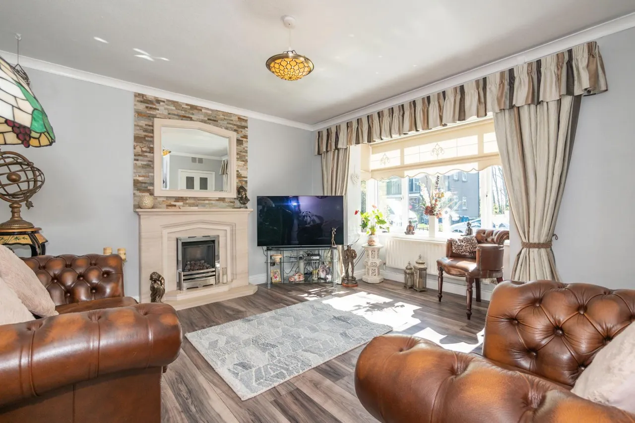 Halliwell Road, Prestwich, M25, photo 4