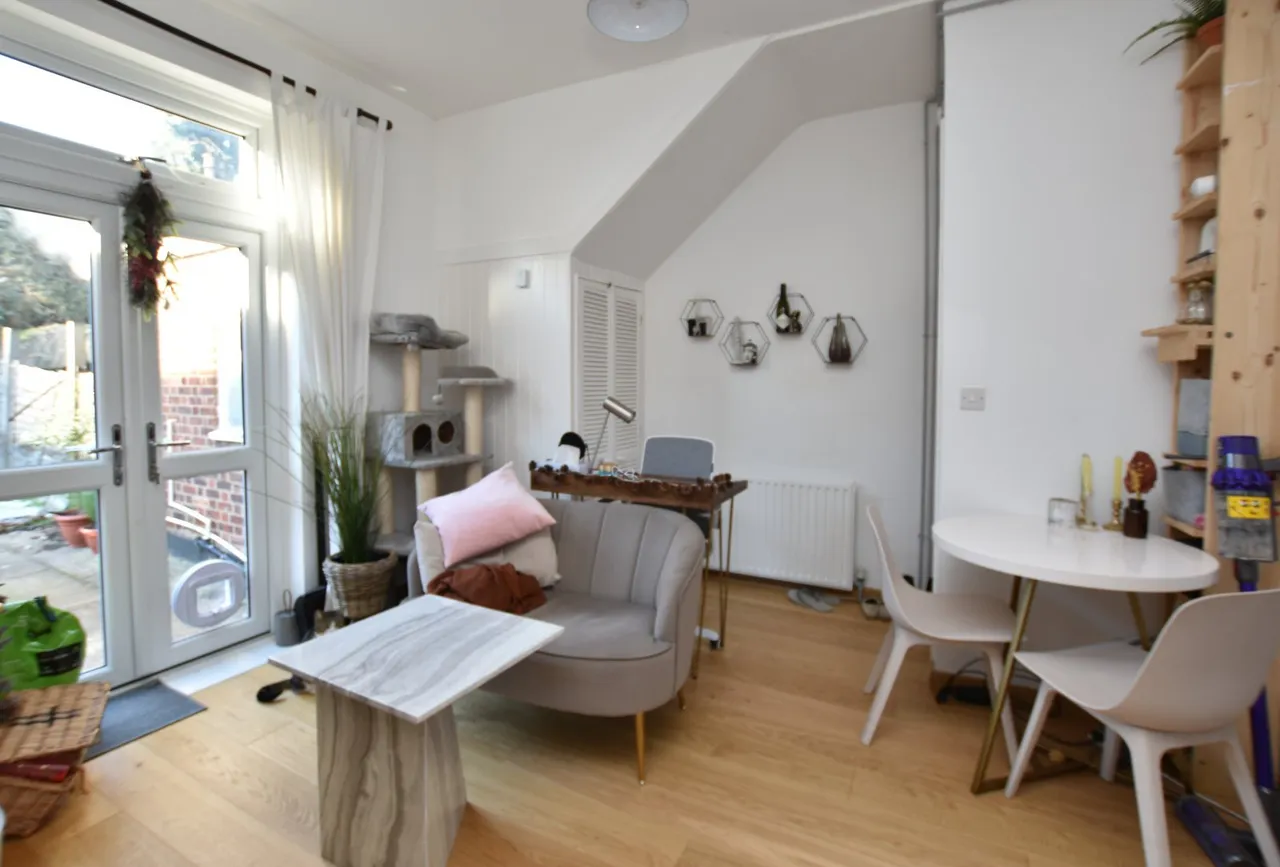 Selby Road, London, SE20, photo 2
