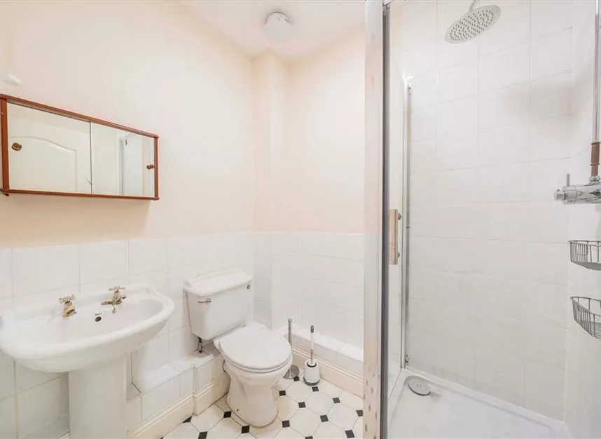 Leathermarket Court, London Bridge, SE1, photo 7