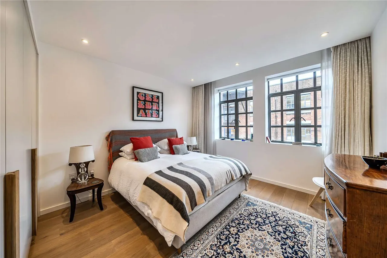 Highgate Road, London, NW5, photo 15