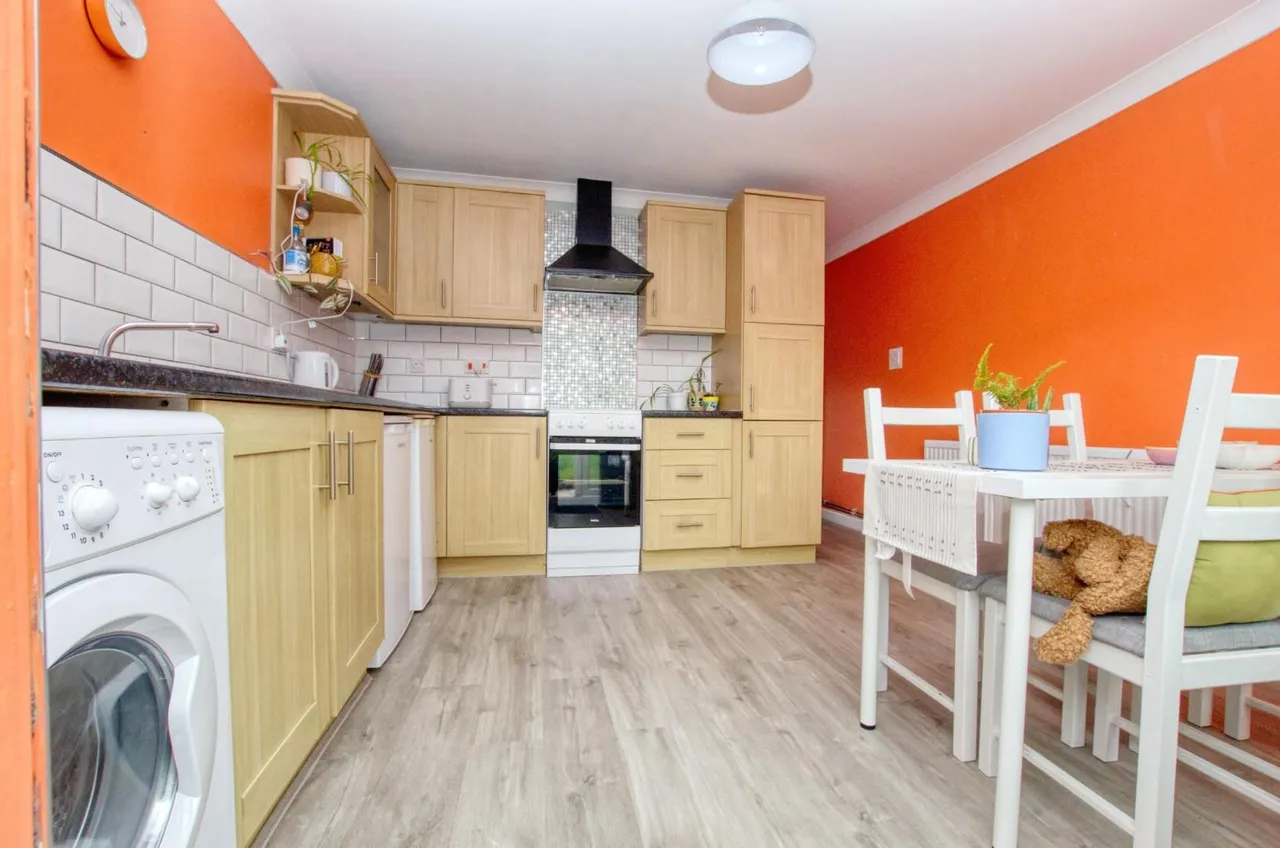 Lynn Close, West End, Southampton, SO18 3LQ, photo 7