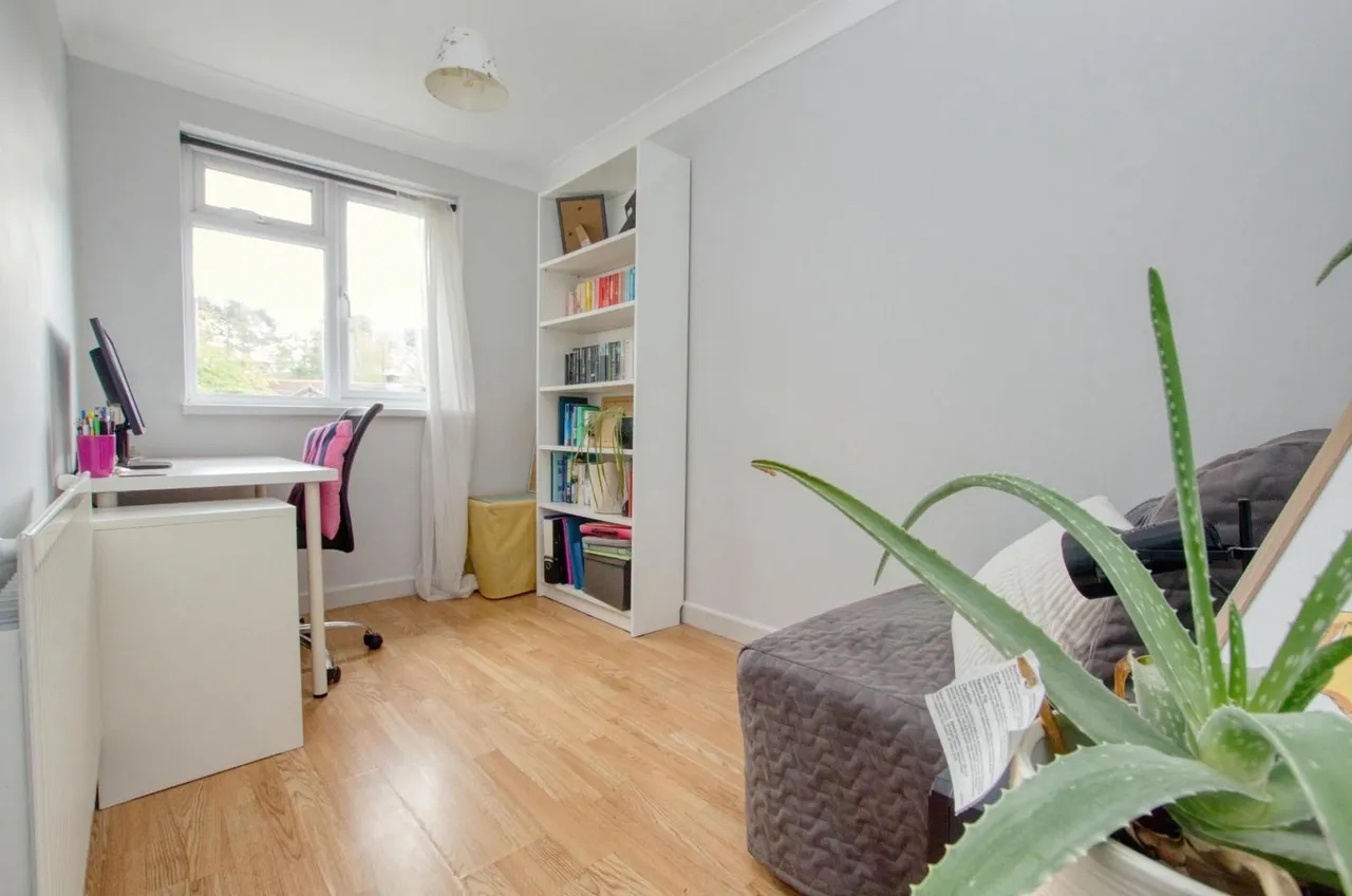 Lynn Close, West End, Southampton, SO18 3LQ, photo 10