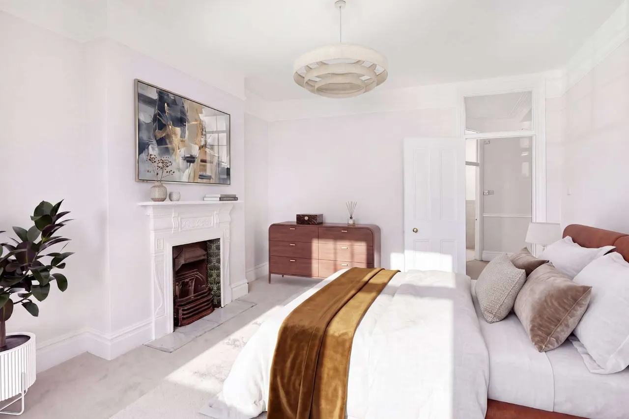 Sutton Court, Fauconberg Road, London, W4 3JG, photo 4