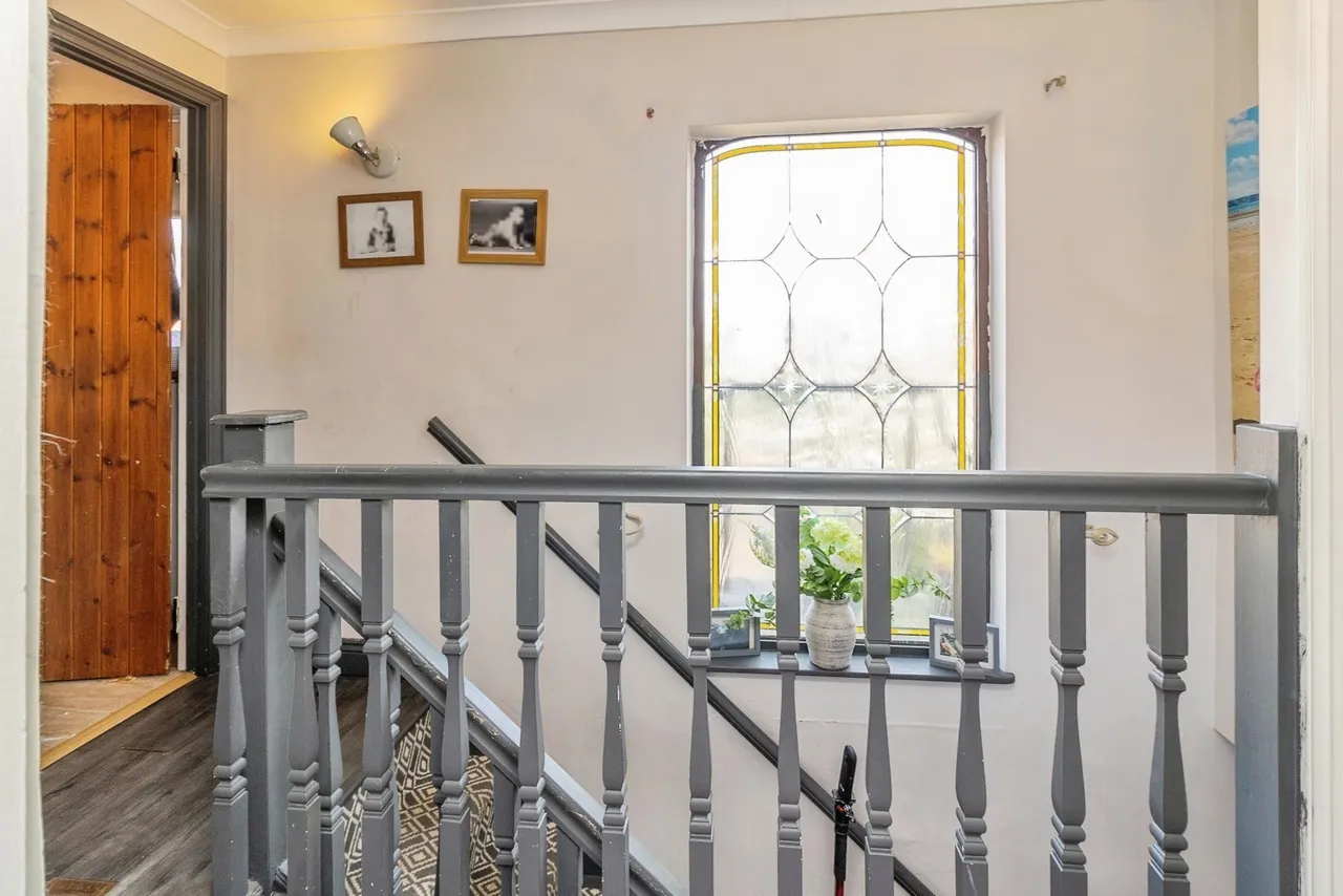 Chestnut Road, Yardley Gobion, NN12, photo 9