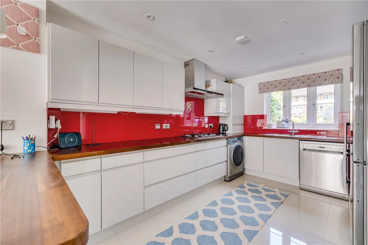 Hurlingham Square, London, SW6, photo 2