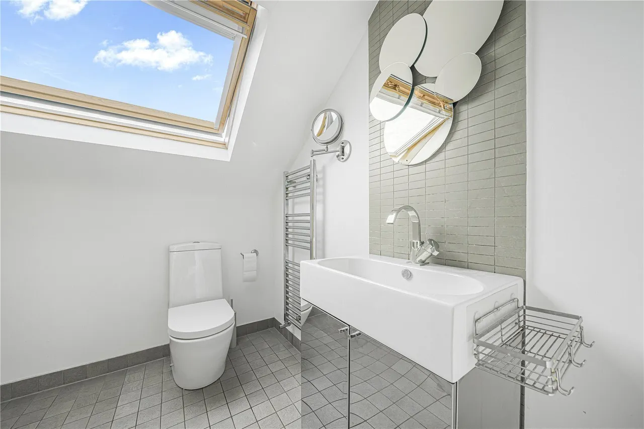 Springfield Road, Teddington, TW11, photo 13