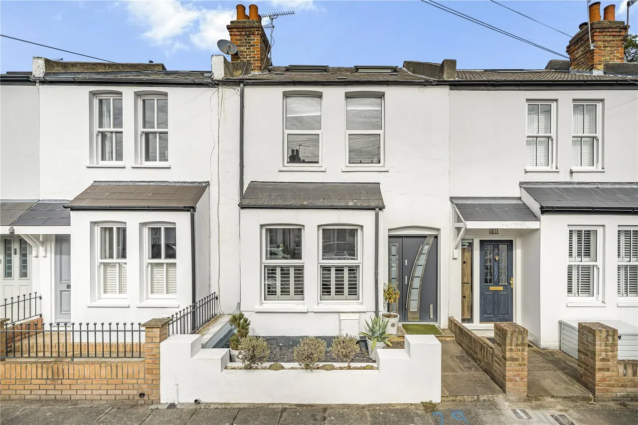 3 bed house for sale, Springfield Road, Teddington, TW11