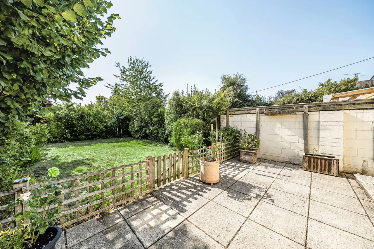 Bridge View Hook Road, North Warnborough, Hook, RG29 1EW, photo 16