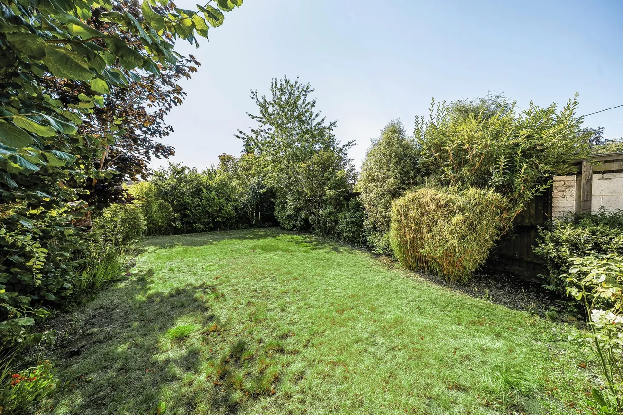 Bridge View Hook Road, North Warnborough, Hook, RG29 1EW, photo 17