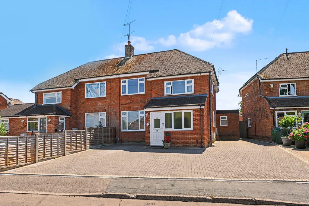 Meadow Close, Tring, HP23, photo 13