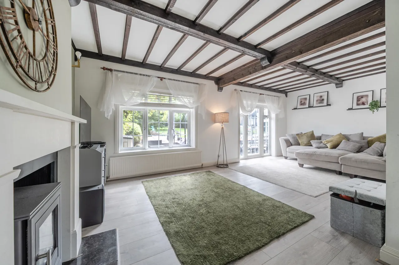 Ballinger Road, South Heath, HP16, photo 5