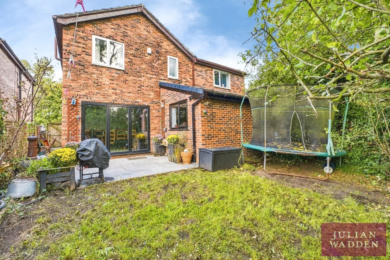 Hyde Fold Close, Burnage, M19, photo 17