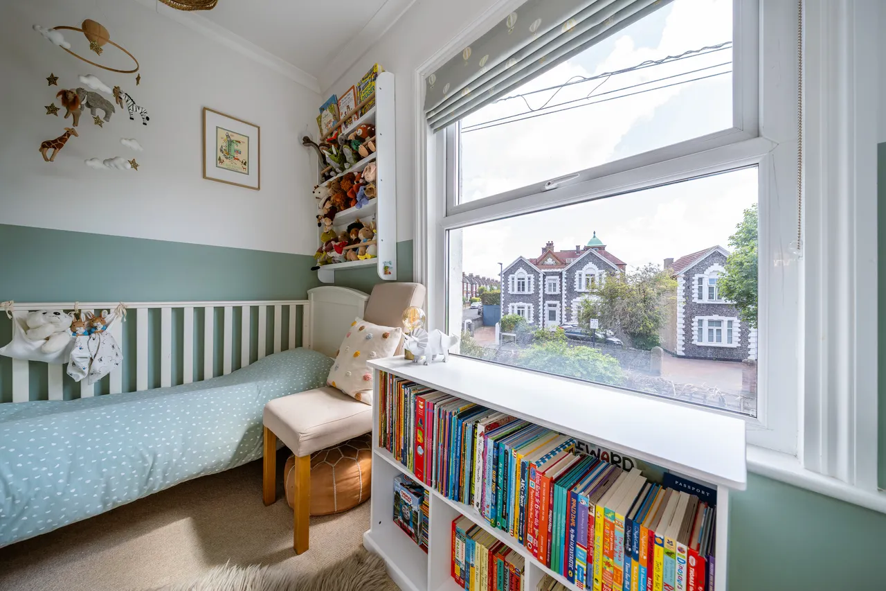 Sellincourt Road, London, SW17, photo 3