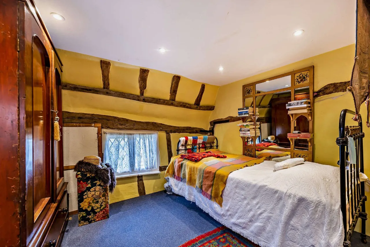 The Street, Wilmington, Polegate, East Sussex, BN26 5SQ, photo 11