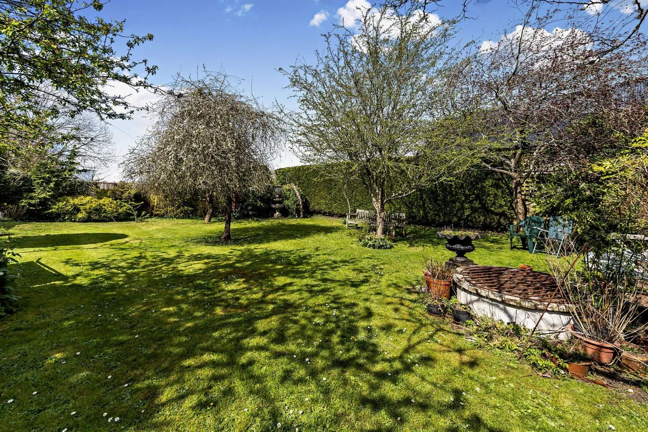 The Street, Wilmington, Polegate, East Sussex, BN26 5SQ, photo 2