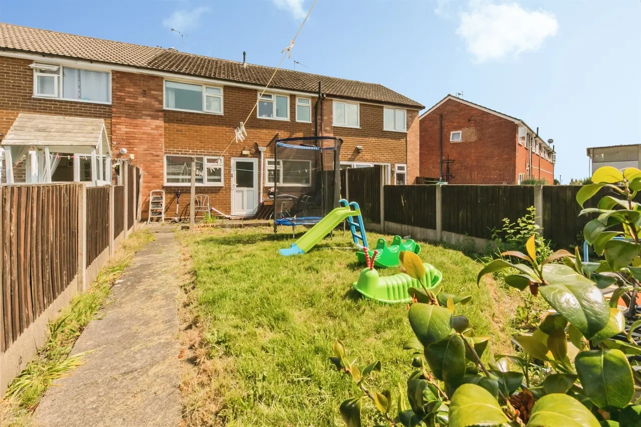 Bentley Road, Uttoxeter, photo 12