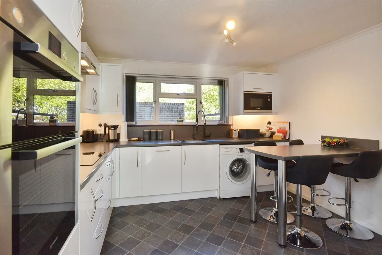 Downs Barn Boulevard, Downs Barn, MK14, photo 17