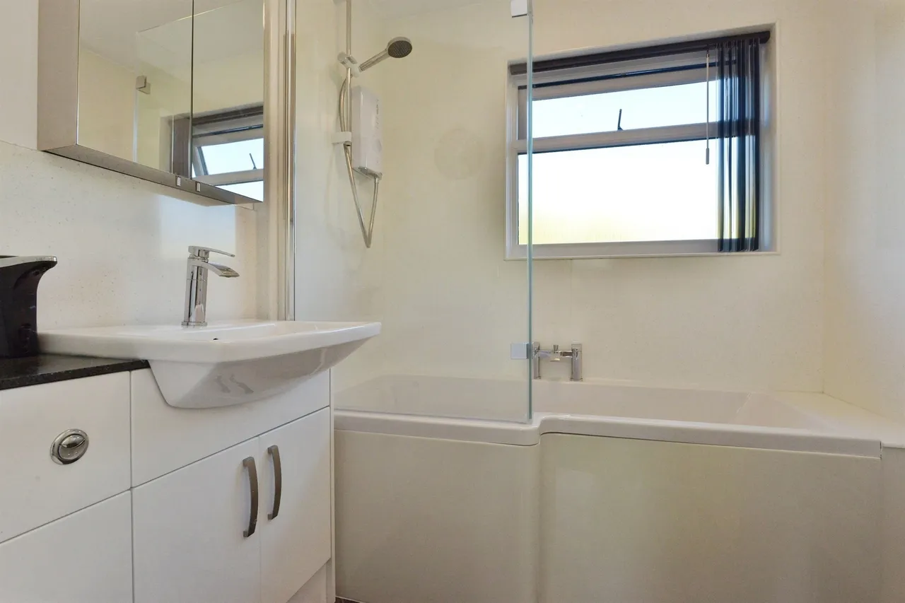 Downs Barn Boulevard, Downs Barn, MK14, photo 11