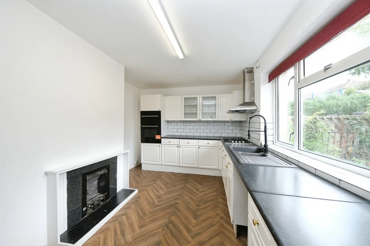 Edale Road, Mastin Moor, Chesterfield, photo 7