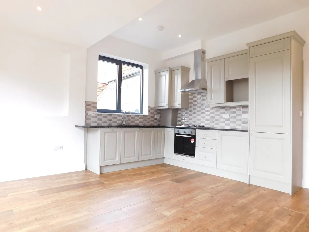 Studland Road, Hanwell, London, W7 3QU, photo 2