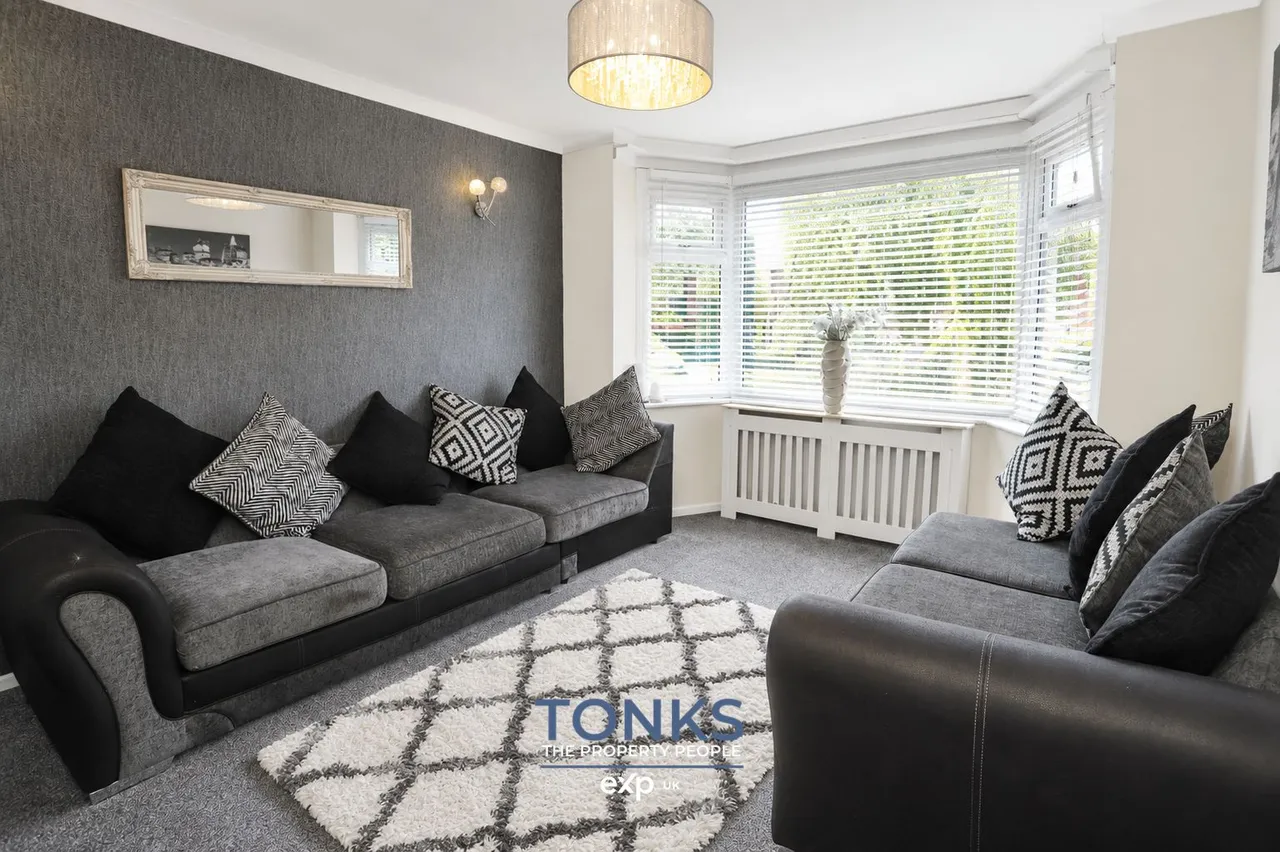Manor Abbey Road, Halesowen, B62, photo 7