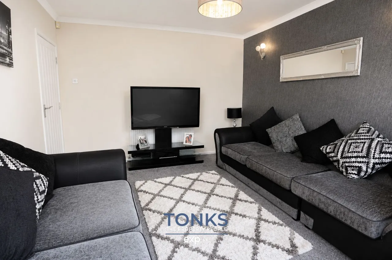 Manor Abbey Road, Halesowen, B62, photo 8