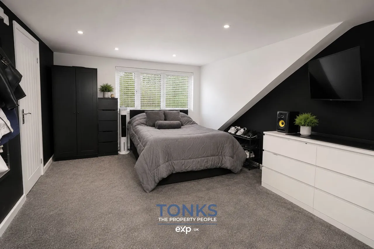 Manor Abbey Road, Halesowen, B62, photo 23