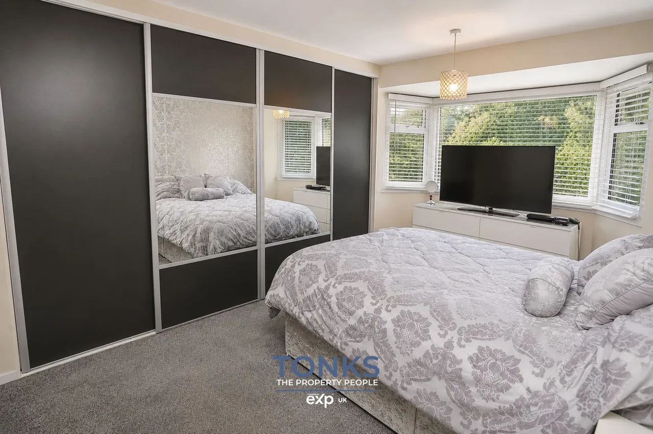 Manor Abbey Road, Halesowen, B62, photo 16