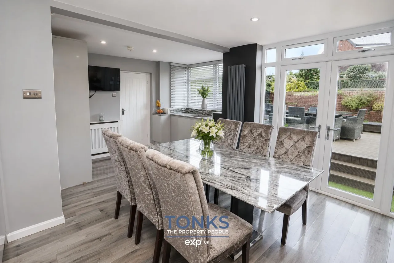 Manor Abbey Road, Halesowen, B62, photo 4