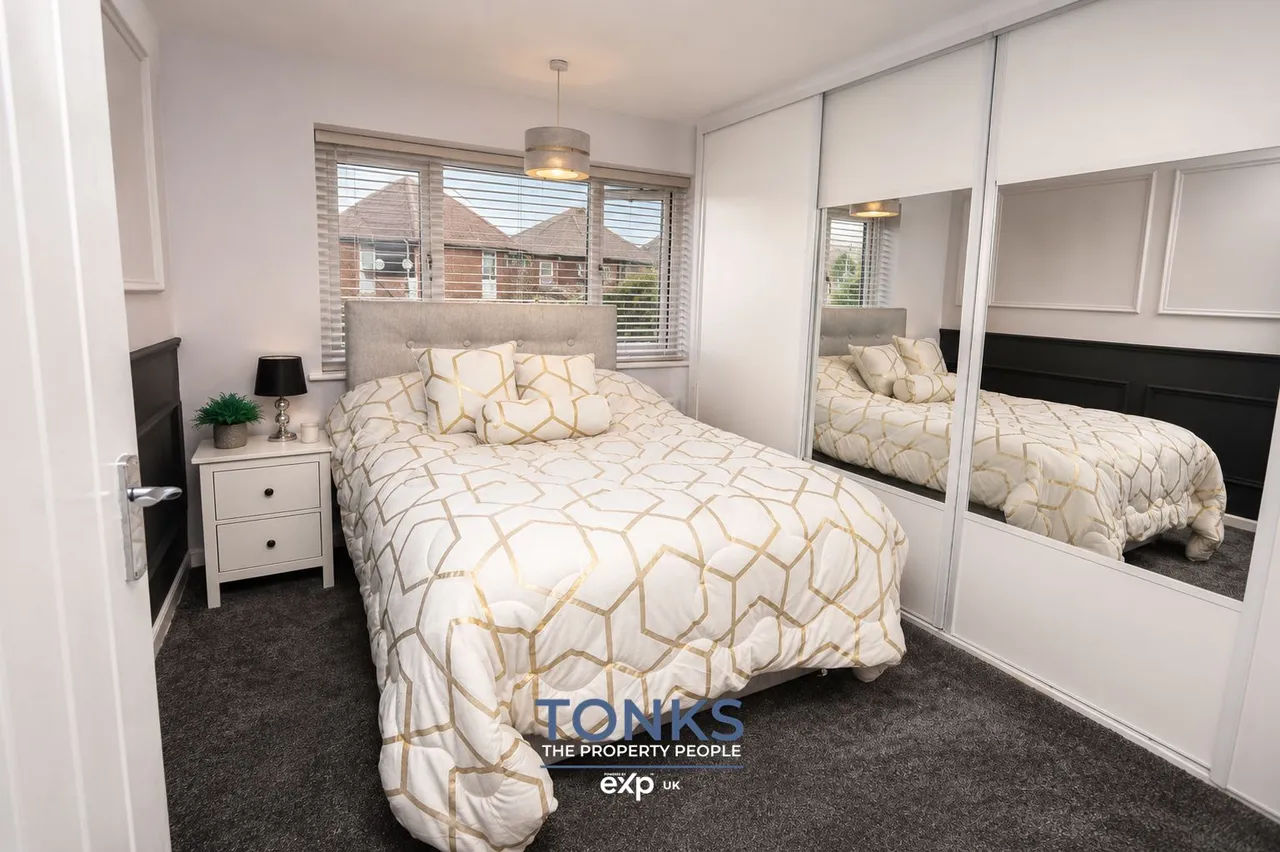 Manor Abbey Road, Halesowen, B62, photo 18