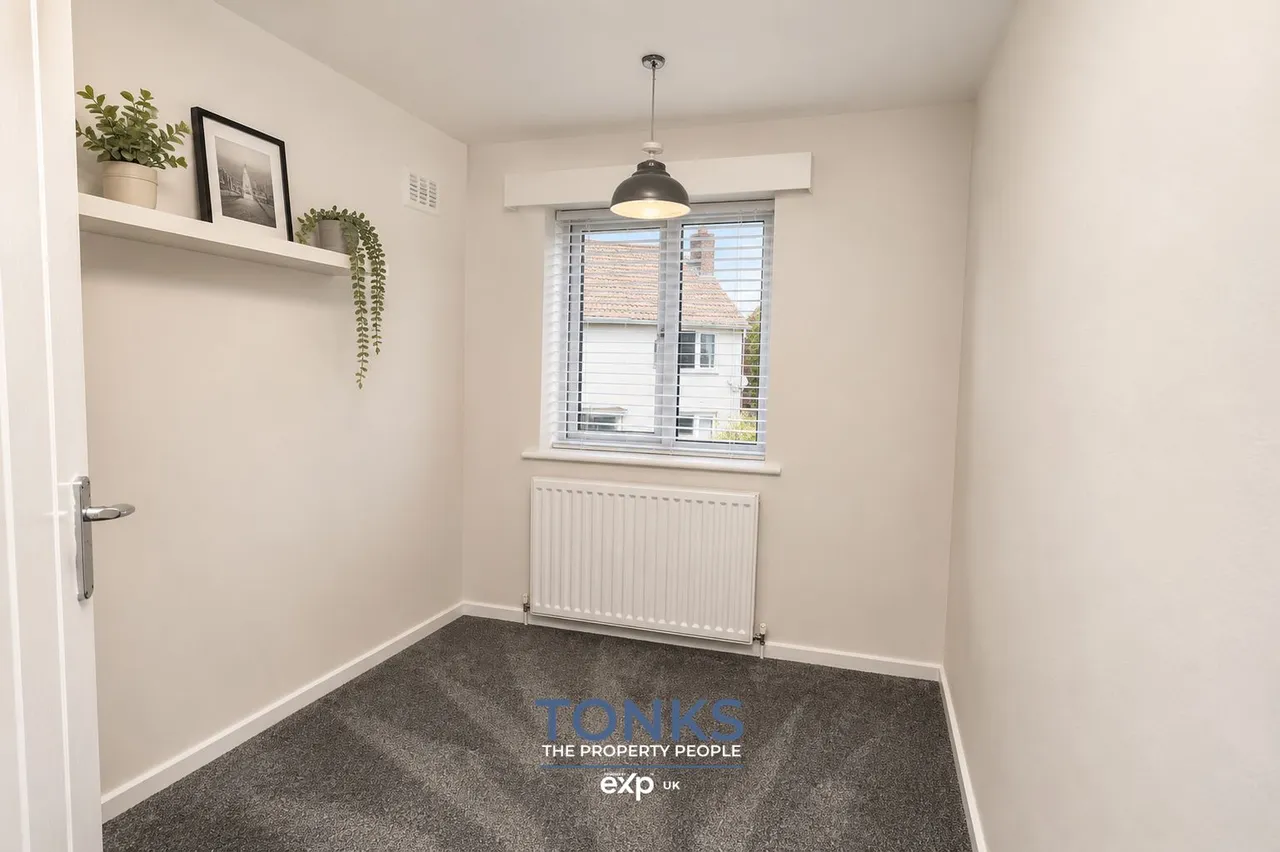 Manor Abbey Road, Halesowen, B62, photo 20
