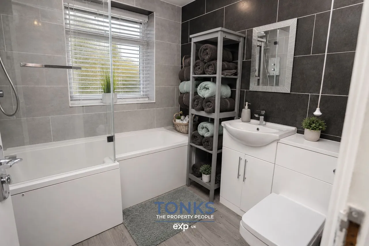 Manor Abbey Road, Halesowen, B62, photo 21