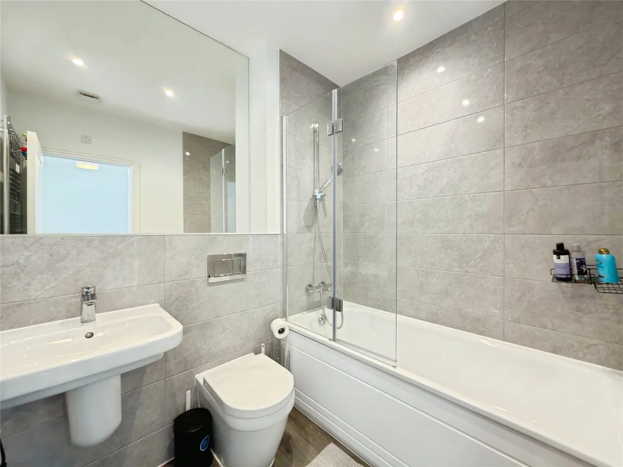 Jasmine Grange, Warfield, RG42, photo 19