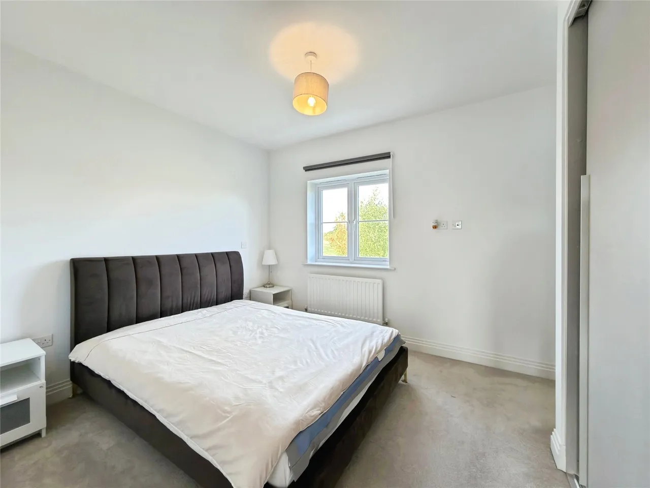 Jasmine Grange, Warfield, RG42, photo 14