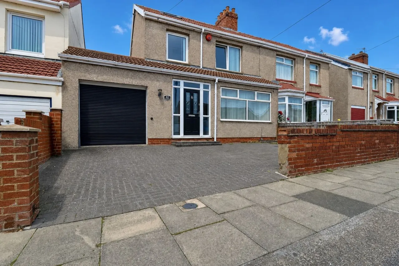 4 bed house for sale, Reading Road, South Shields, NE33