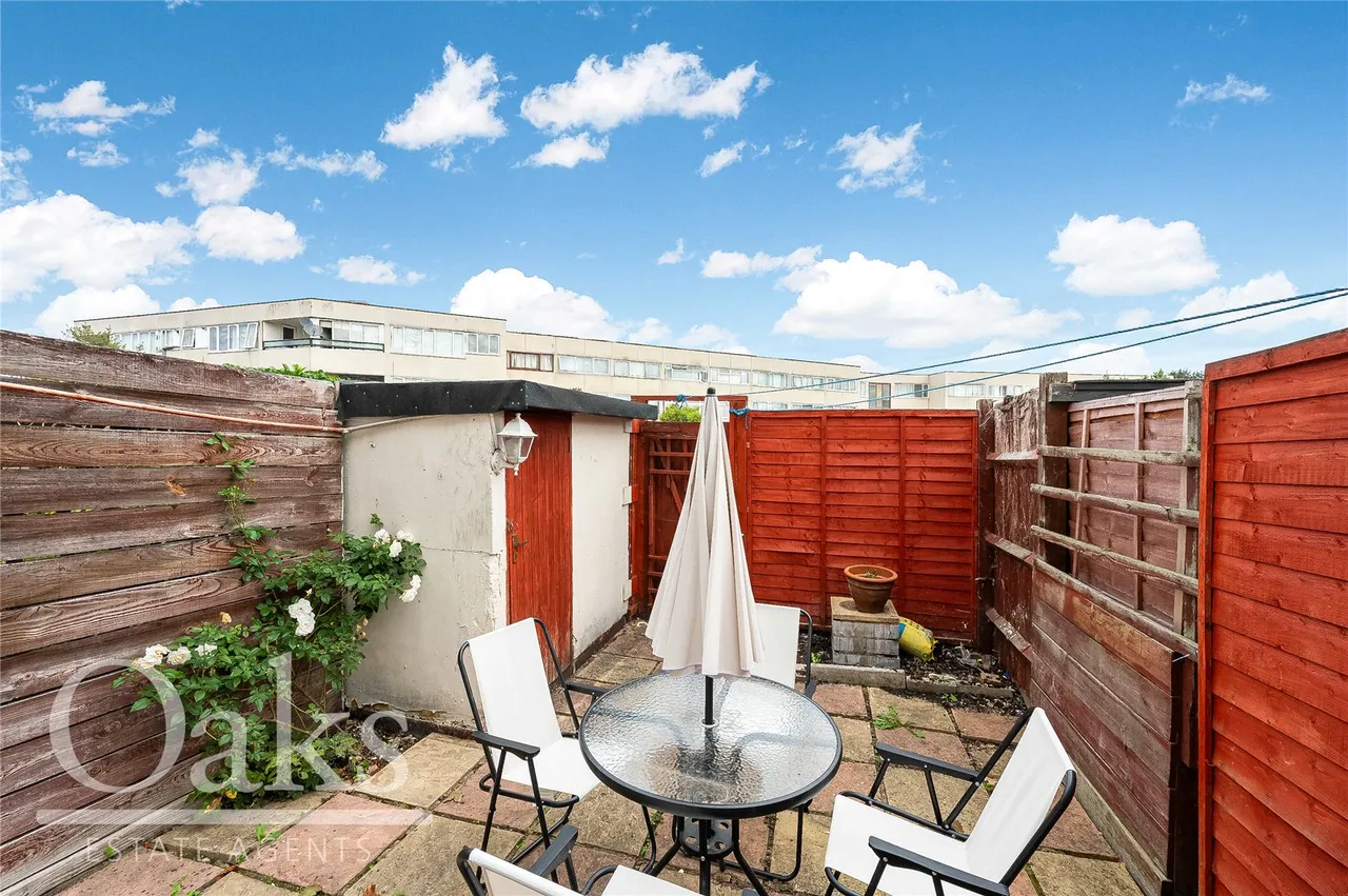 Gale Close, Mitcham, CR4, photo 11