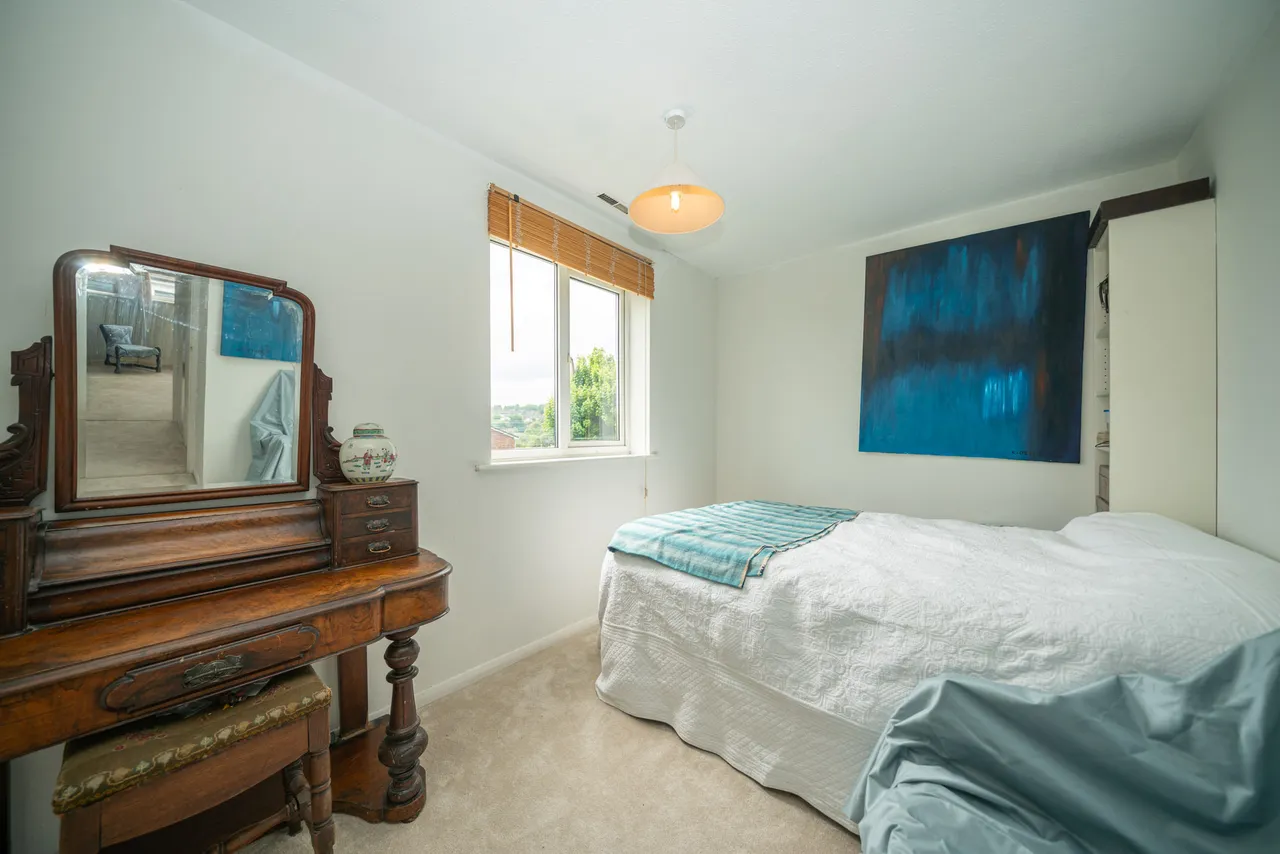 Chiltern Park Avenue, Berkhamsted, photo 11