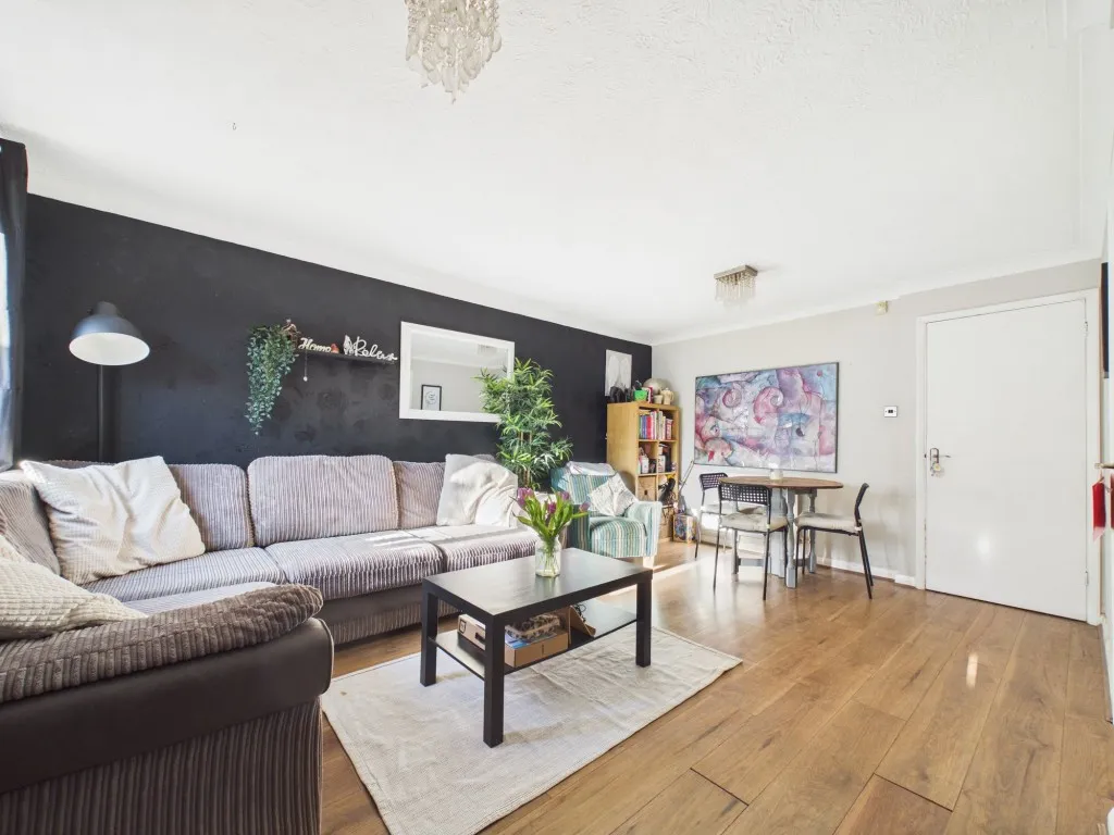 Derrick Close, Calcot, RG31, photo 7